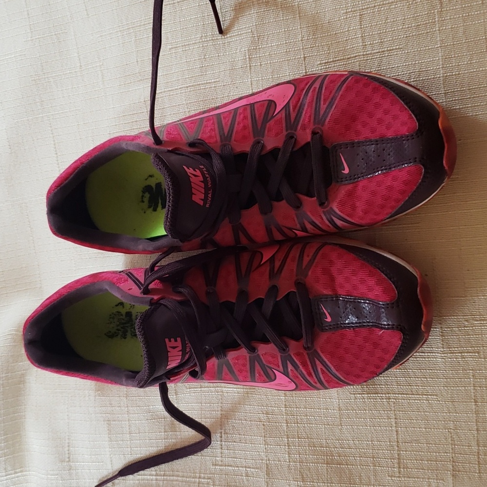Nike Women’s Pink and Black Running Shoes